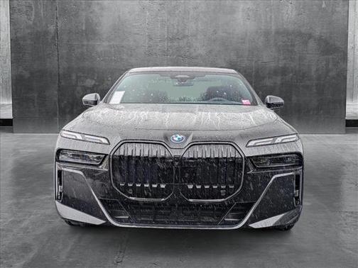 2025 BMW i7 eDrive50