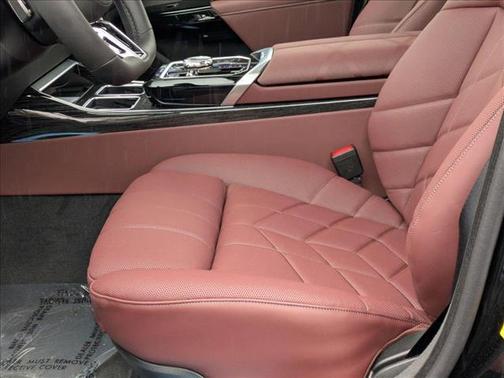 2025 BMW i7 eDrive50