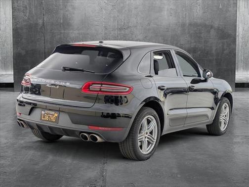 2017 Porsche Macan S