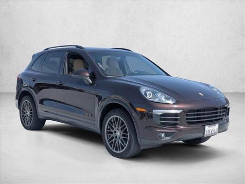 2017 Porsche Cayenne Platinum Edition