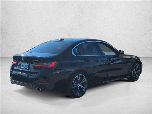 2024 BMW 330 i