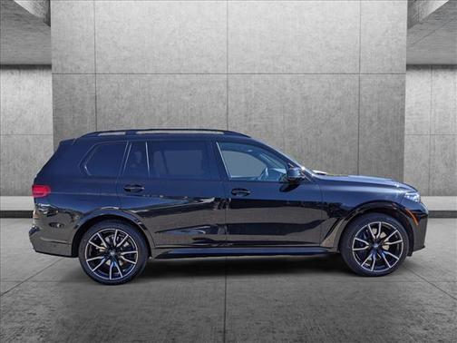 Photo 4 of 27 of 2019 BMW X7 xDrive40i