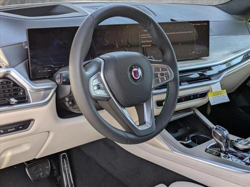 2025 BMW ALPINA XB7 Base