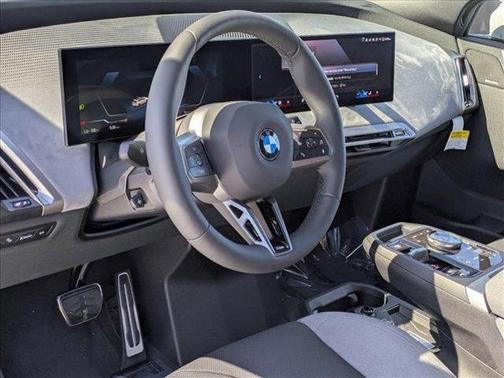 2026 BMW iX xDrive60