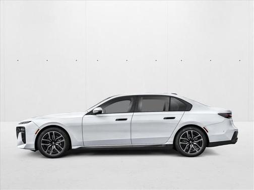 Alpine White 2026 BMW 760 760i xDrive