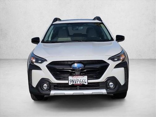 Crystal White Pearl 2025 Subaru Outback Limited