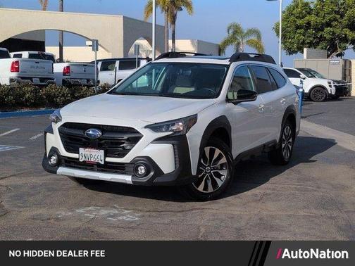 Crystal White Pearl 2025 Subaru Outback Limited