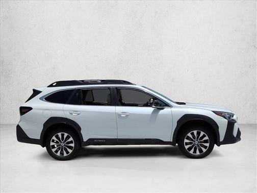 Crystal White Pearl 2025 Subaru Outback Limited
