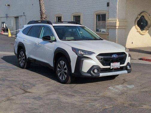 Crystal White Pearl 2025 Subaru Outback Limited
