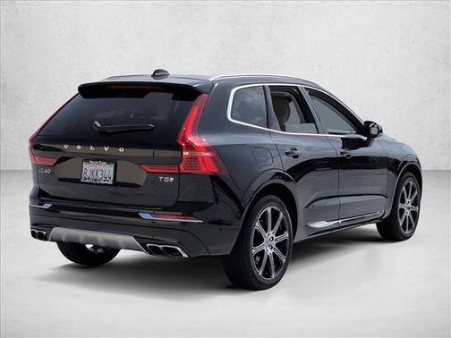 Black 2019 Volvo XC60 T5 Inscription