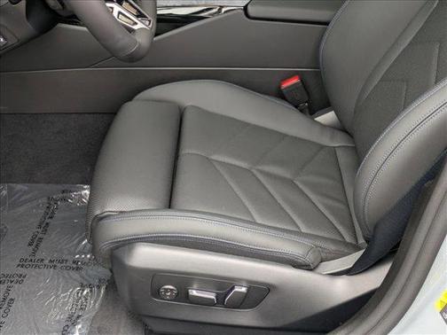 2025 BMW i5 eDrive40