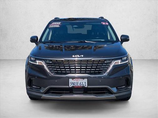 2023 Kia Carnival SX