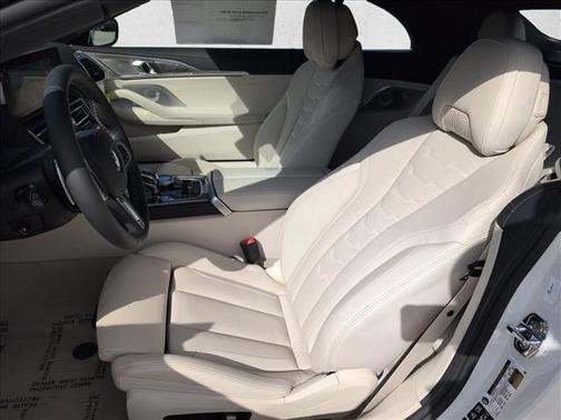 Mineral White Metallic 2026 BMW M850 i xDrive