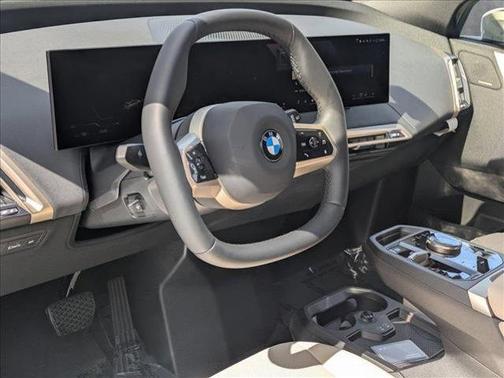 2026 BMW iX xDrive45