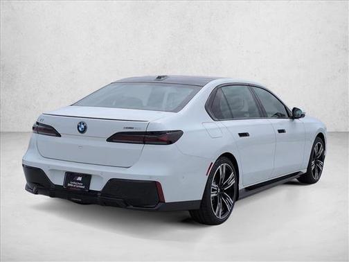 Alpine White 2026 BMW i7 EDrive50