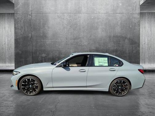 2025 BMW 330 i xDrive
