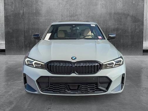 2025 BMW 330 i xDrive