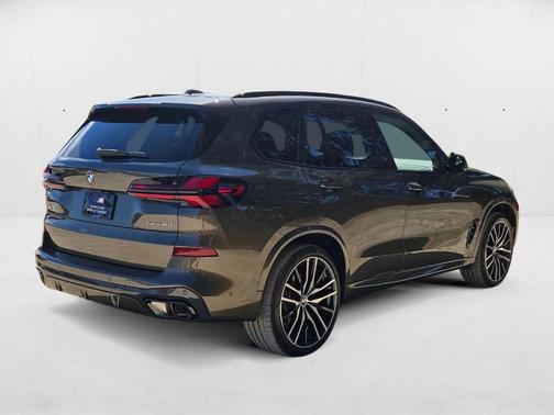 Manhattan Green Metallic 2026 BMW X5 sDrive40i