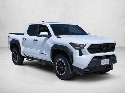 Ice 2026 Toyota Tacoma Hybrid TRD