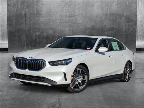 2025 BMW i5 eDrive40