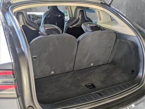 2016 Tesla Model X 75D