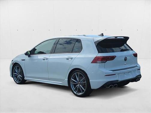 2024 Volkswagen Golf R 2.0T