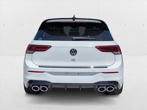 2024 Volkswagen Golf R 2.0T