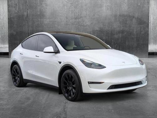 2022 Tesla Model Y Long Range