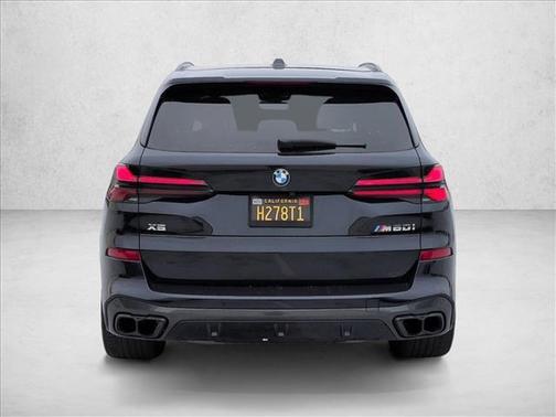 Carbon Black Metallic 2024 BMW X5 M60i