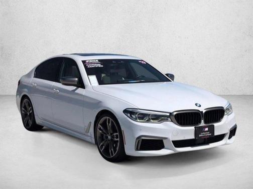 Alpine White 2019 BMW M550 i xDrive