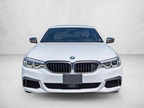 Alpine White 2019 BMW M550 i xDrive