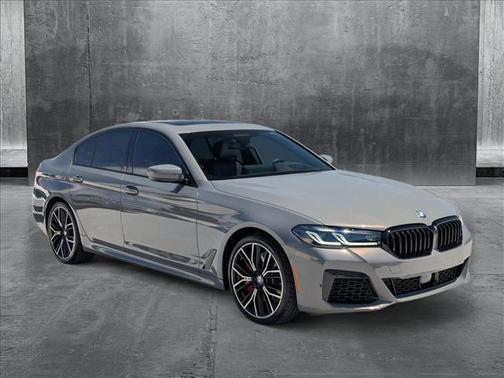 2022 BMW 540 i