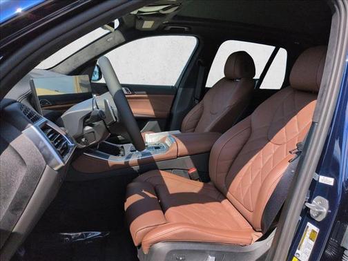 Tanzanite Blue II Metallic 2026 BMW X5 PHEV xDrive50e