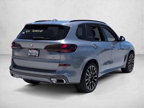 Gray Metallic 2026 BMW X5 xDrive40i