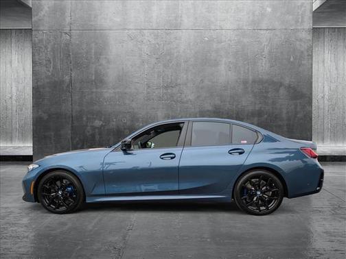 2025 BMW 330 i