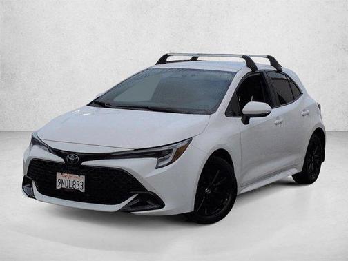Ice 2025 Toyota Corolla Hatchback SE