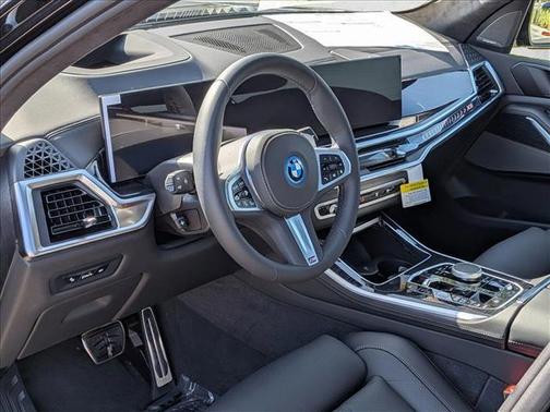 Carbon Black Metallic 2026 BMW X5 PHEV xDrive50e