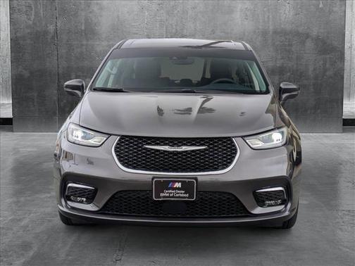 2022 Chrysler Pacifica Hybrid Touring L