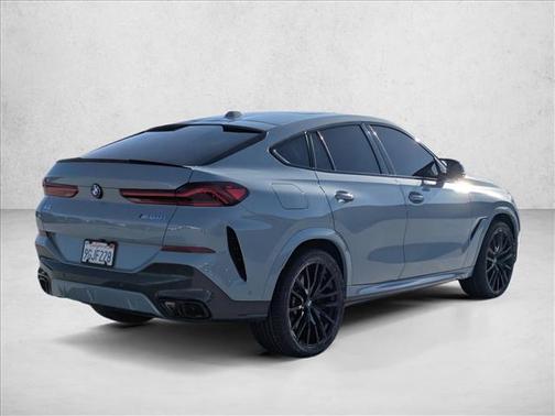 2024 BMW X6 M60i