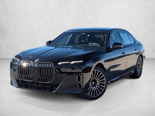 2026 BMW 740 i