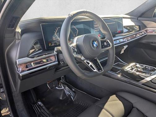2026 BMW 740 i
