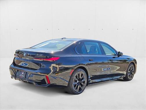 2025 BMW i7 xDrive60