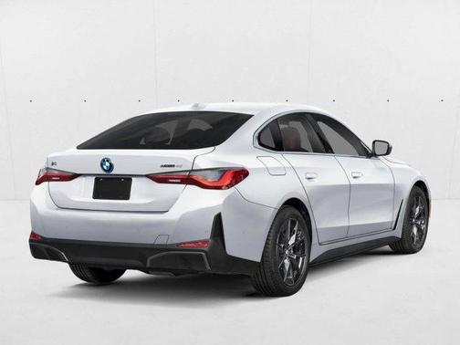 Mineral White Metallic 2026 BMW i4 Gran Coupe eDrive40