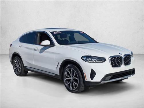 2023 BMW X4 xDrive30i