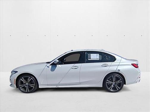 2023 BMW 330 i