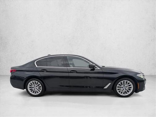 2023 BMW 530 i xDrive