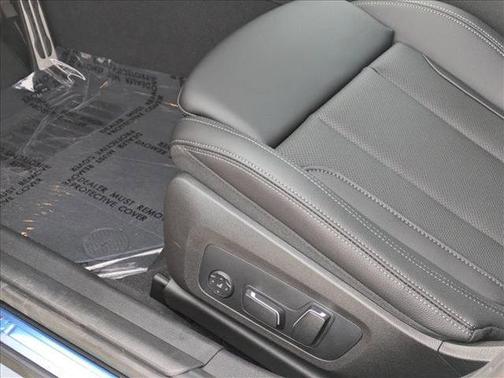 2026 BMW 330 I XDrive NA