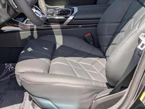 2025 BMW i7 xDrive60