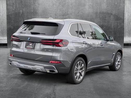 2026 BMW X5 sDrive40i