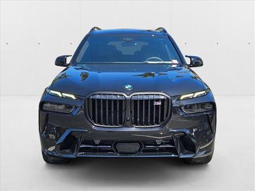 2026 BMW X7 M60i